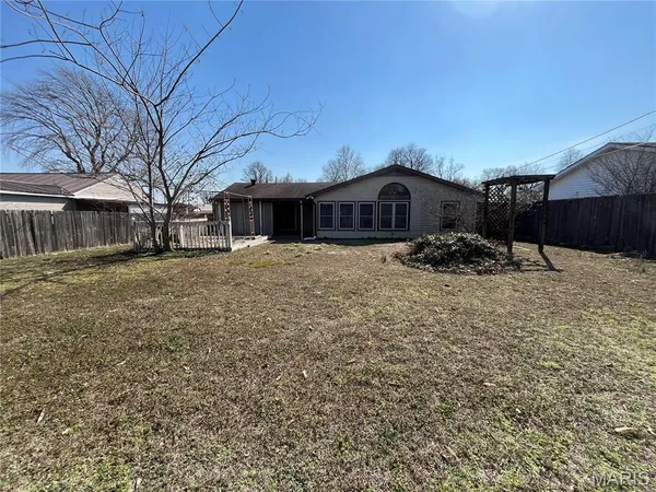 $99,000 | 1506 George Street, Kennett, MO 63857