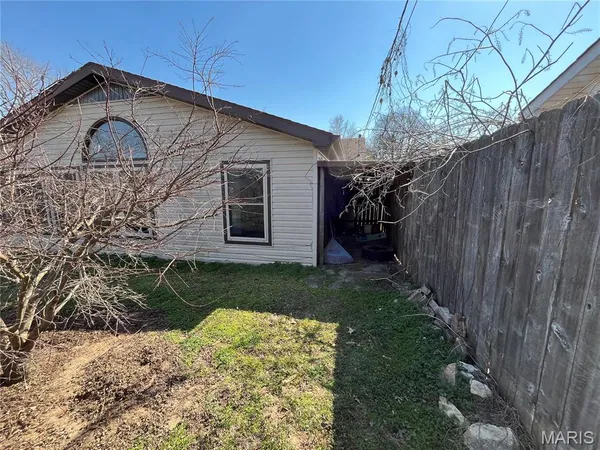 $99,000 | 1506 George Street, Kennett, MO 63857