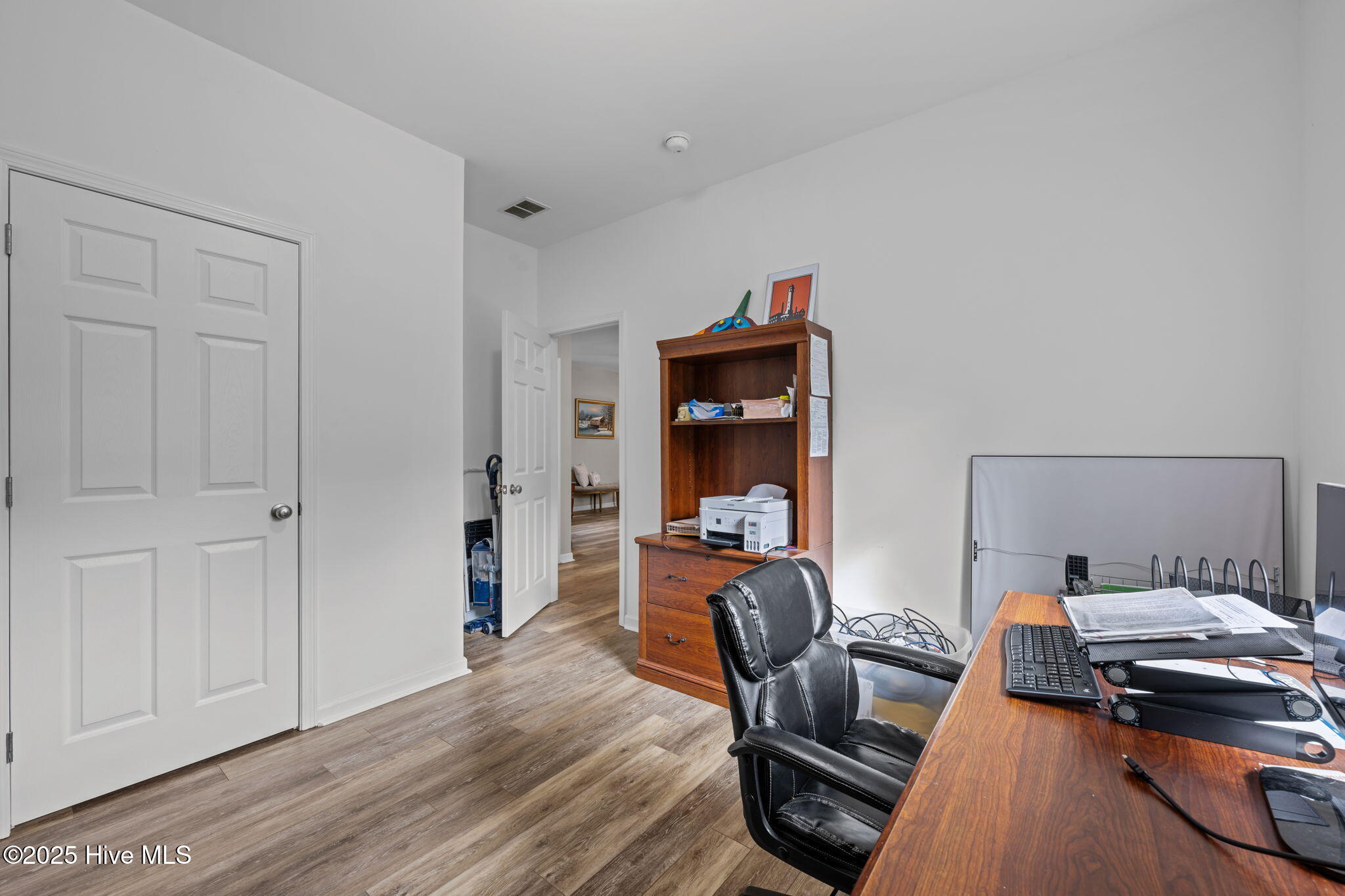 425 Sand Ridge Road New Bern, NC 28560 - Photo 27 of 53 Versatile Bedroom for Guests or Office