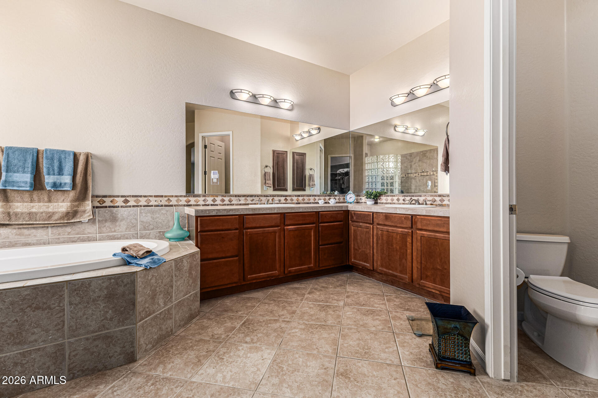 18334 West Piedmont Road Goodyear, AZ 85338 - Photo 19 of 54