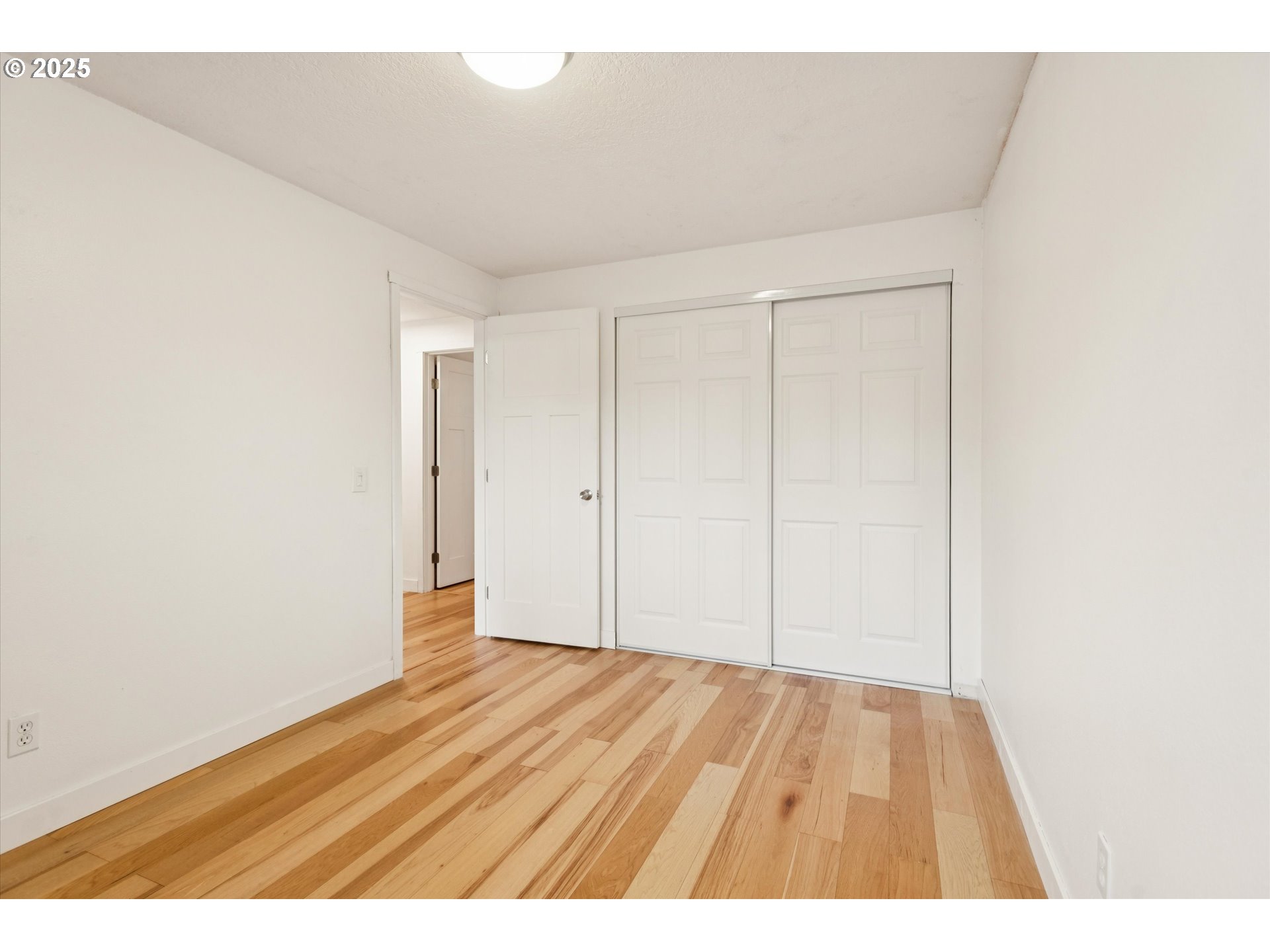 18800 Southwest Sandra Lane Beaverton, OR 97003 - Photo 29 of 41 a view of an empty room