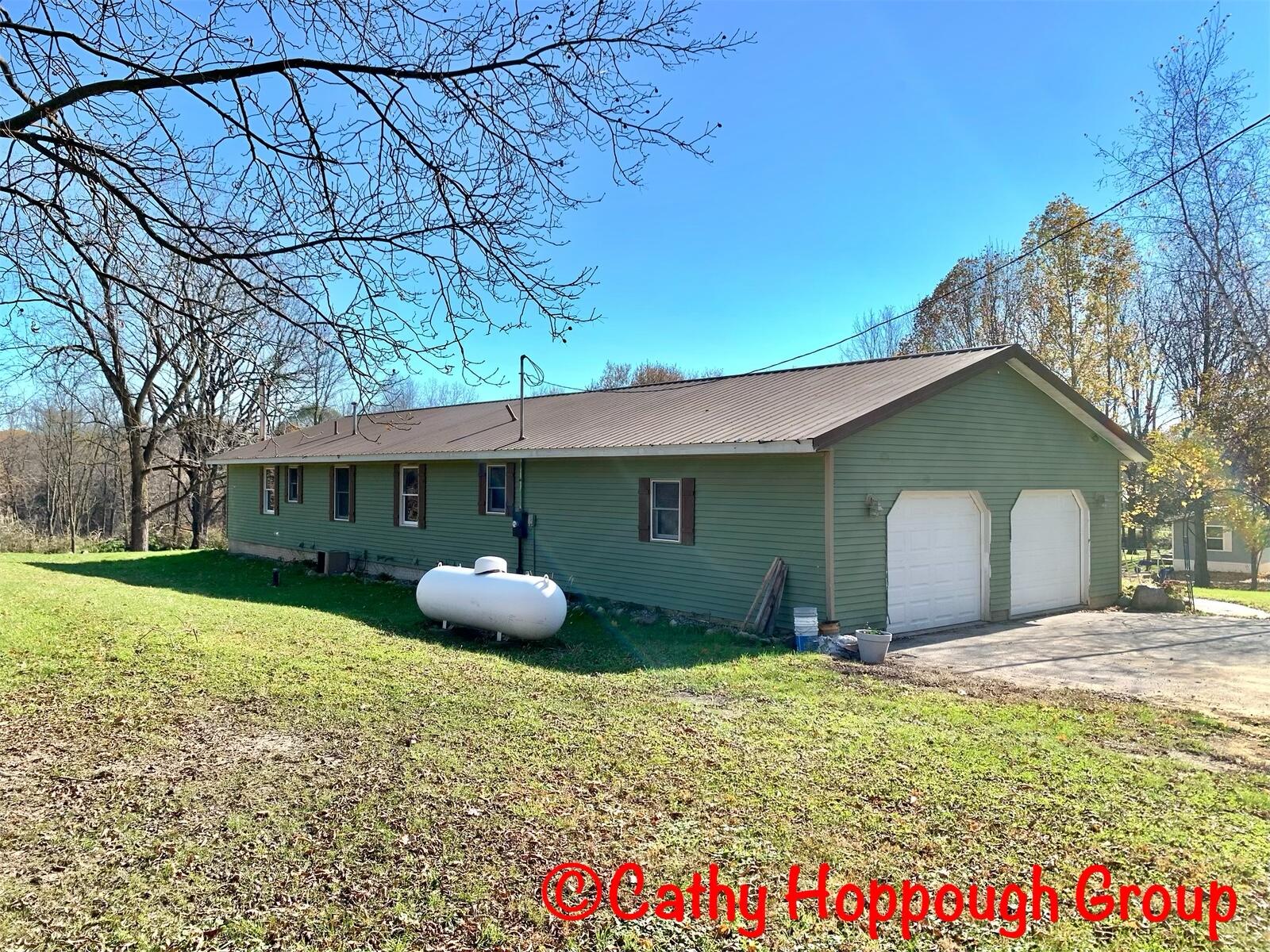 1563 Guernsey Road Lyons, MI 48851 - Photo 32 of 36 BAB04FDF-C7DC-49A7-B4BB-E662DA93E7A3