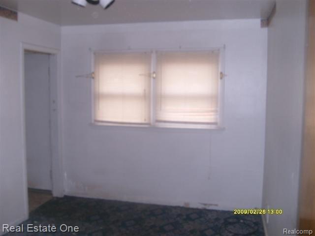 315 Longfellow Inkster, MI 48141 - Photo 11 of 16 S7305488 (Small)