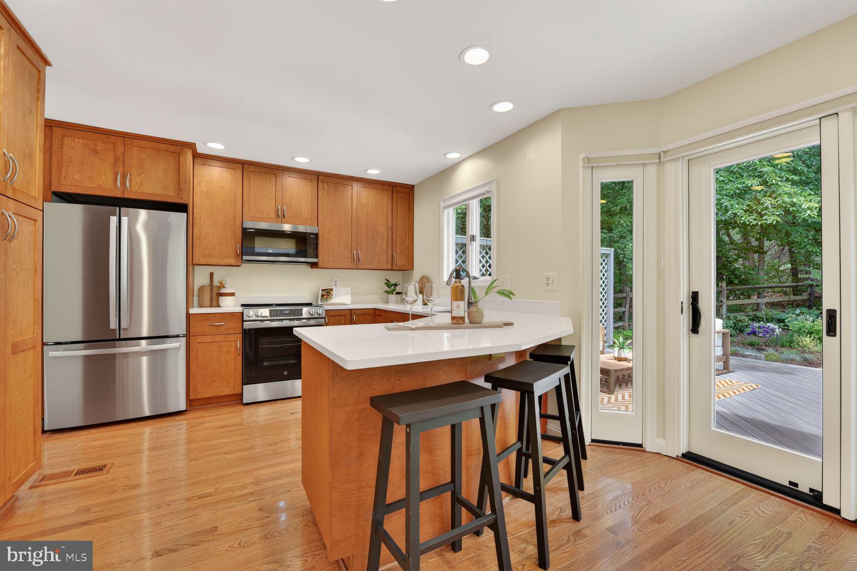 1579 Regatta Lane Reston, VA 20194 - Photo 10 of 50