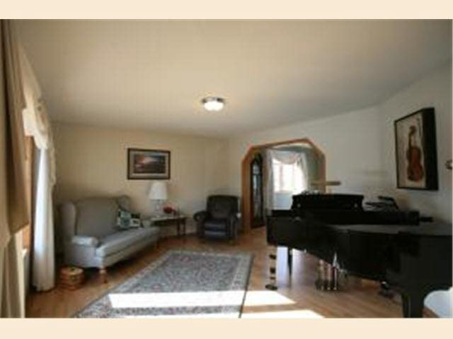 520 7th Street Southwest Perham, MN 56573 - Photo 6 of 22 Gallery Image 6