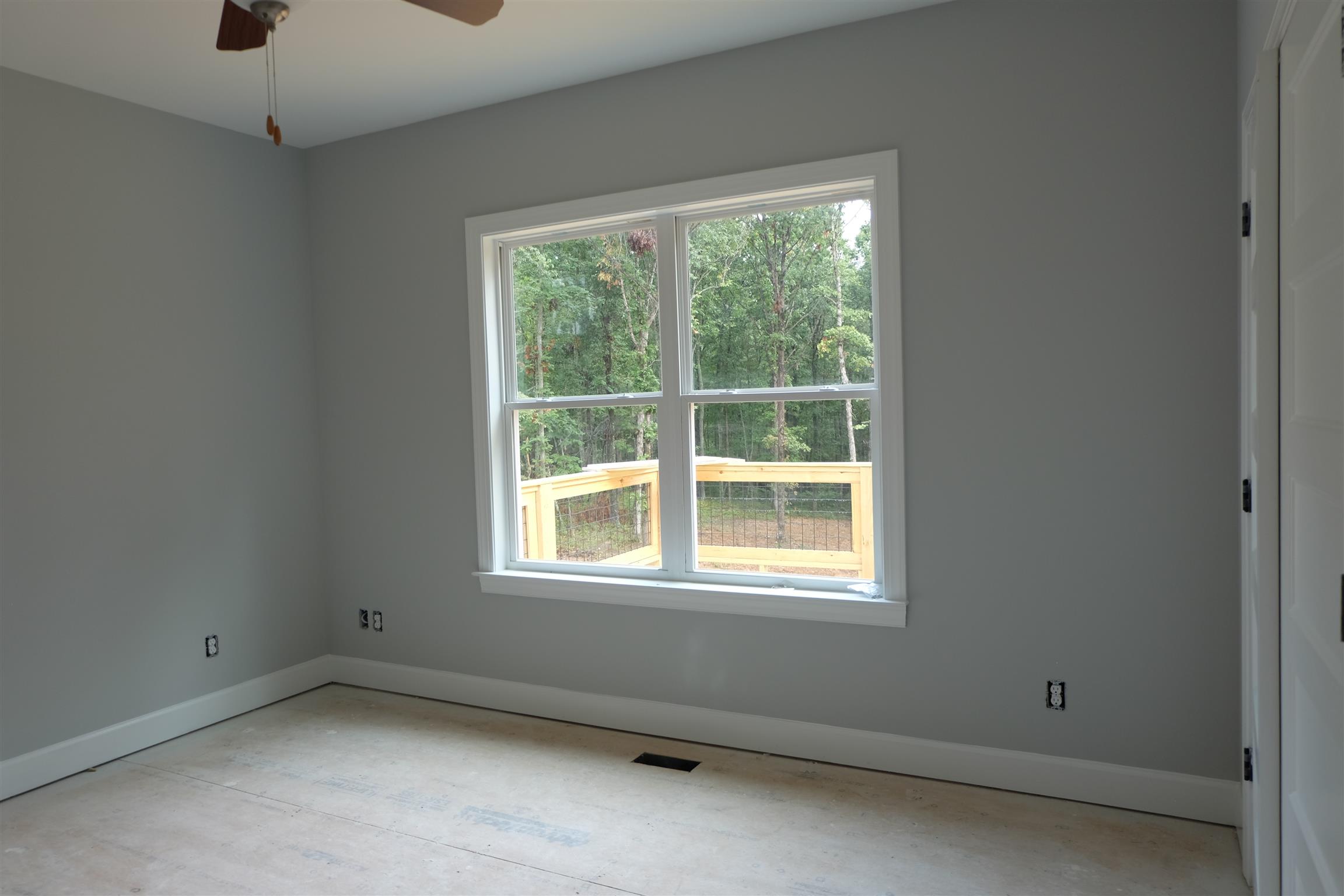 753 Billy Wynn Road Dickson, TN 37055 - Photo 15 of 22 an empty room with a window
