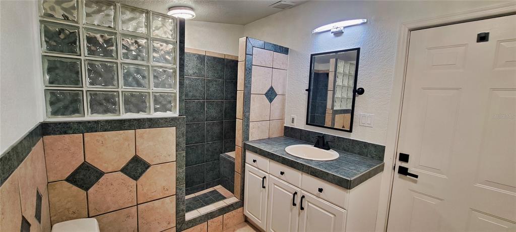 3017 Bay Lake Road Orlando, FL 32808 - Photo 14 of 36 Gallery Image 14