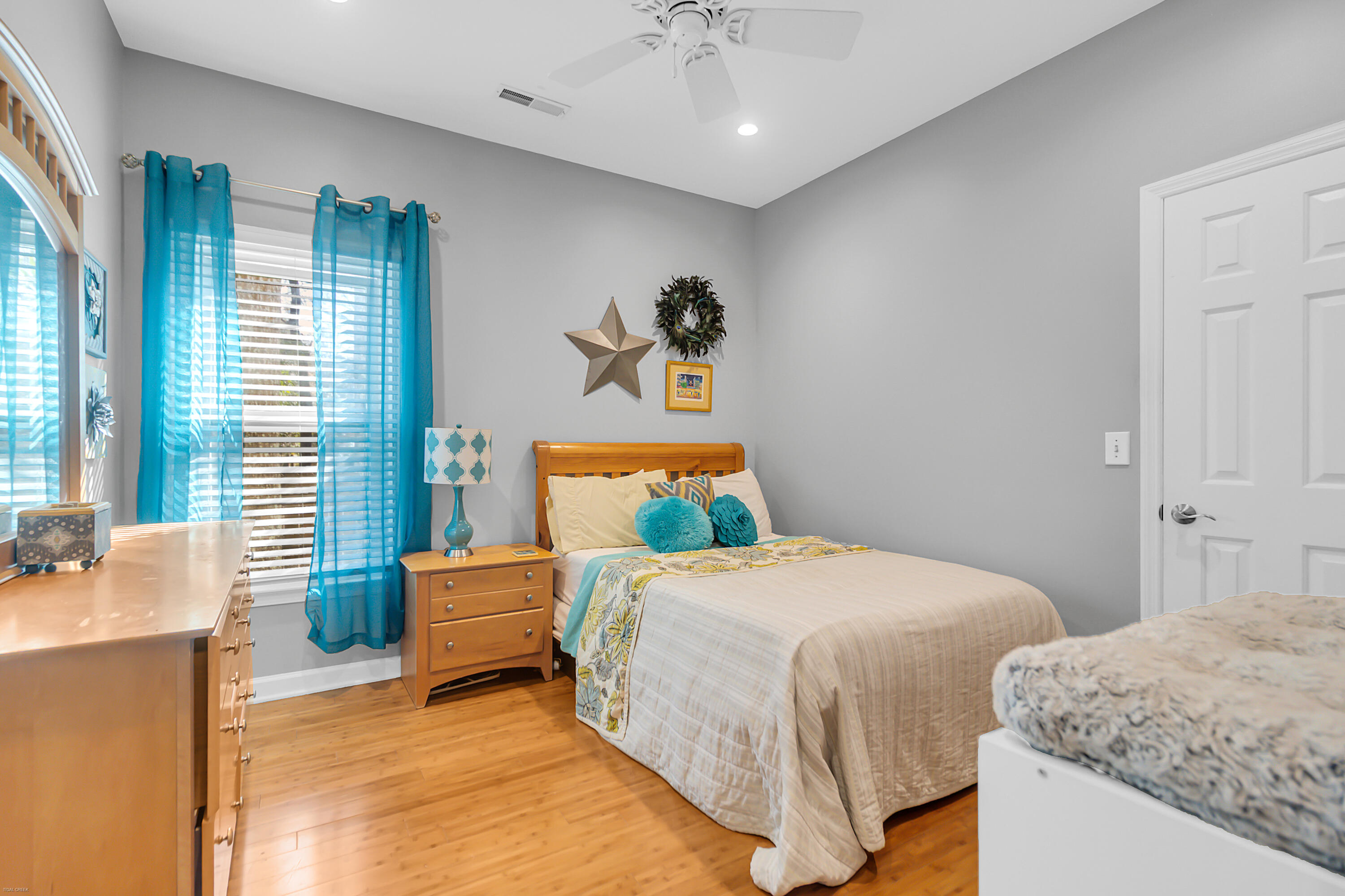 2044 Hallahan Court Mount Pleasant, SC 29464 - Photo 26 of 45 2044 Hallahan -Tidalcreekphoto- (9)