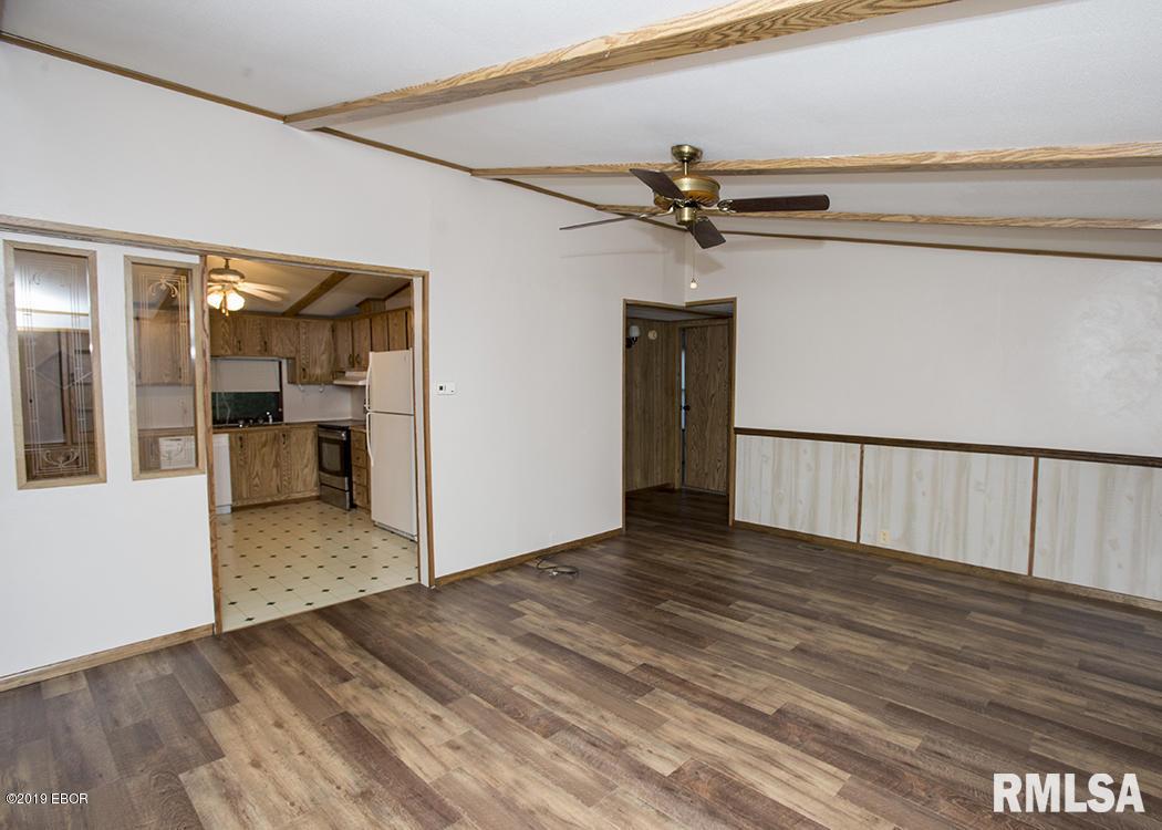 121 Harnerville Loop Vienna, IL 62995 - Photo 8 of 17