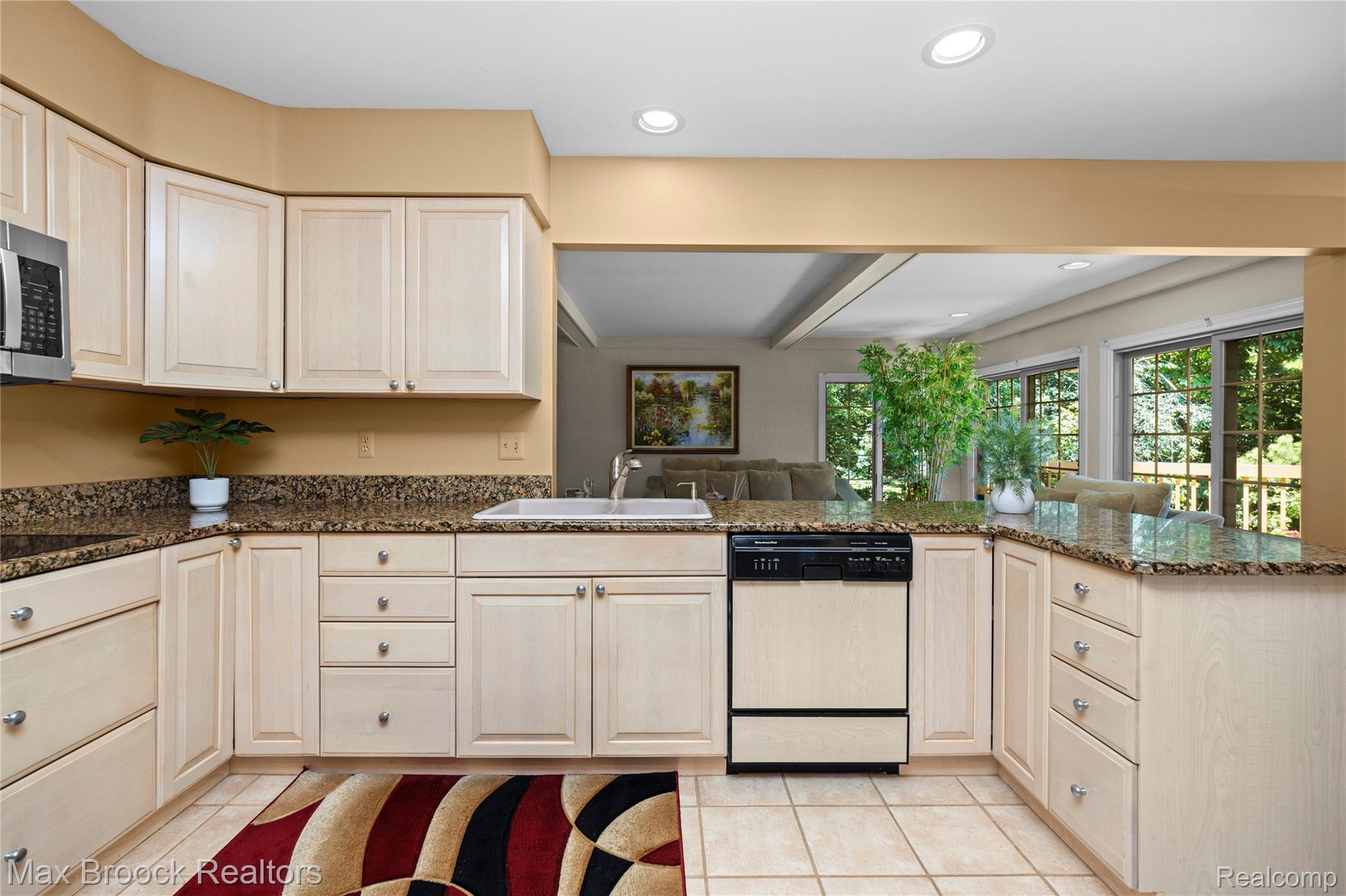 31223 Country Ridge Circle Farmington, MI 48331 - Photo 17 of 62