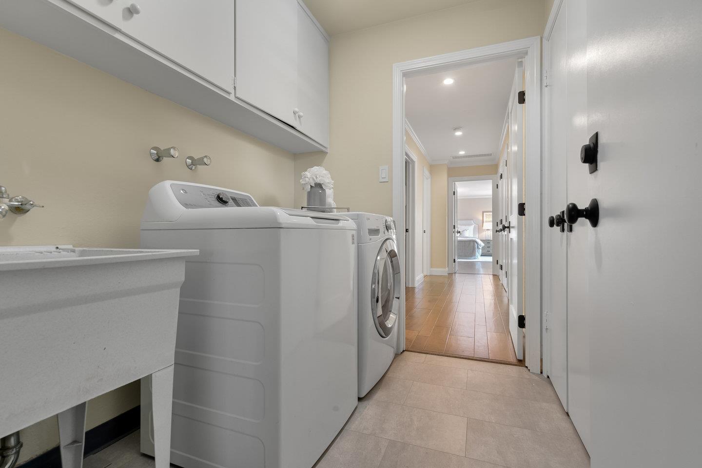 1270 Roble Road Millbrae, CA 94030 - Photo 30 of 35 a view of utility room