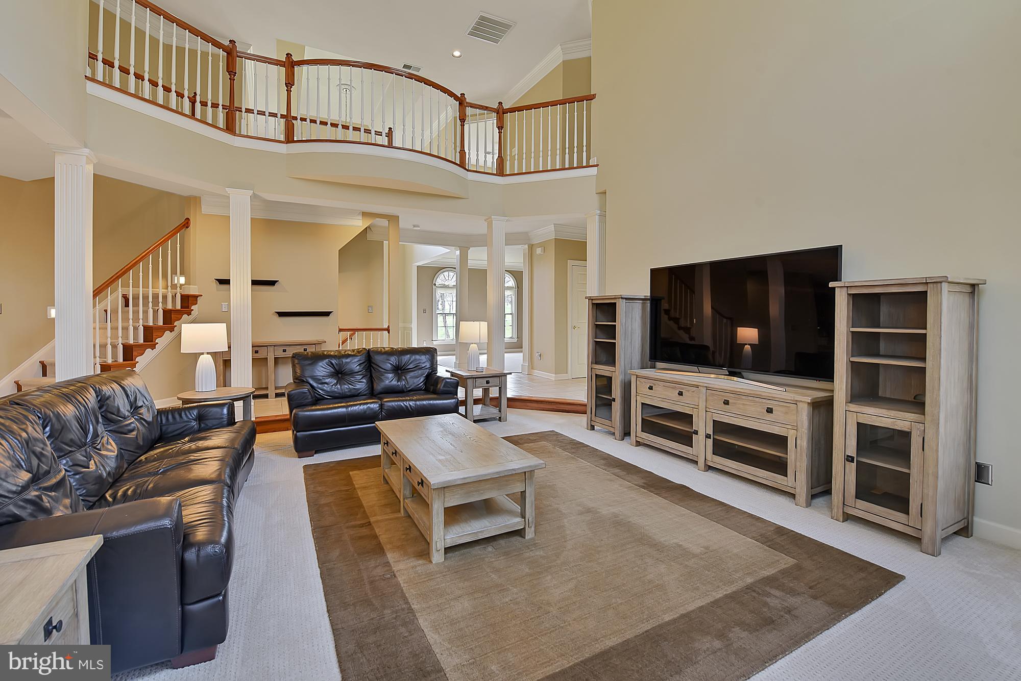 22 Hackett Court Poolesville, MD 20837 - Photo 15 of 54 The ultimate big screen room