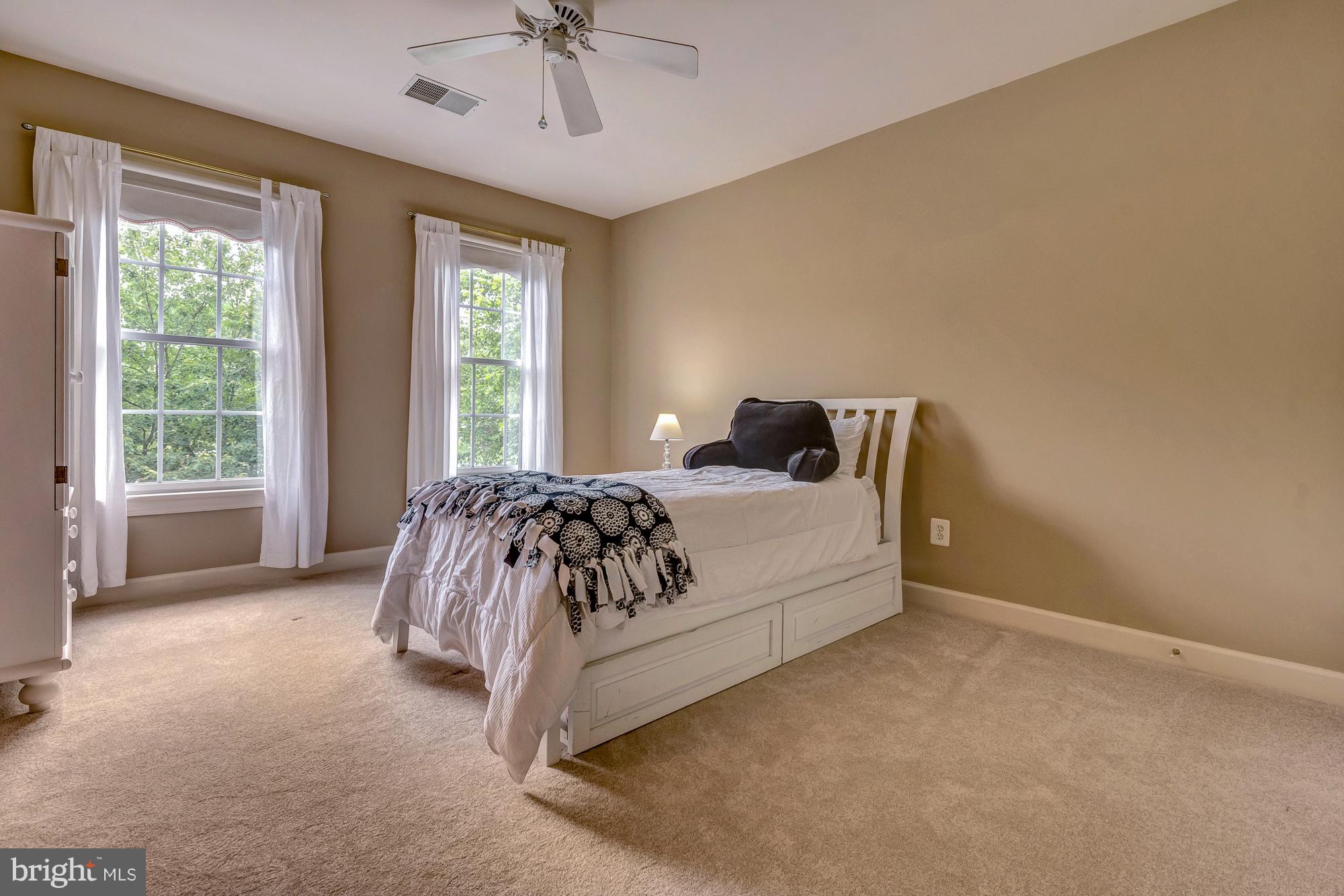 22 Hackett Court Poolesville, MD 20837 - Photo 37 of 54 Bedroom #2 with private Princess bath