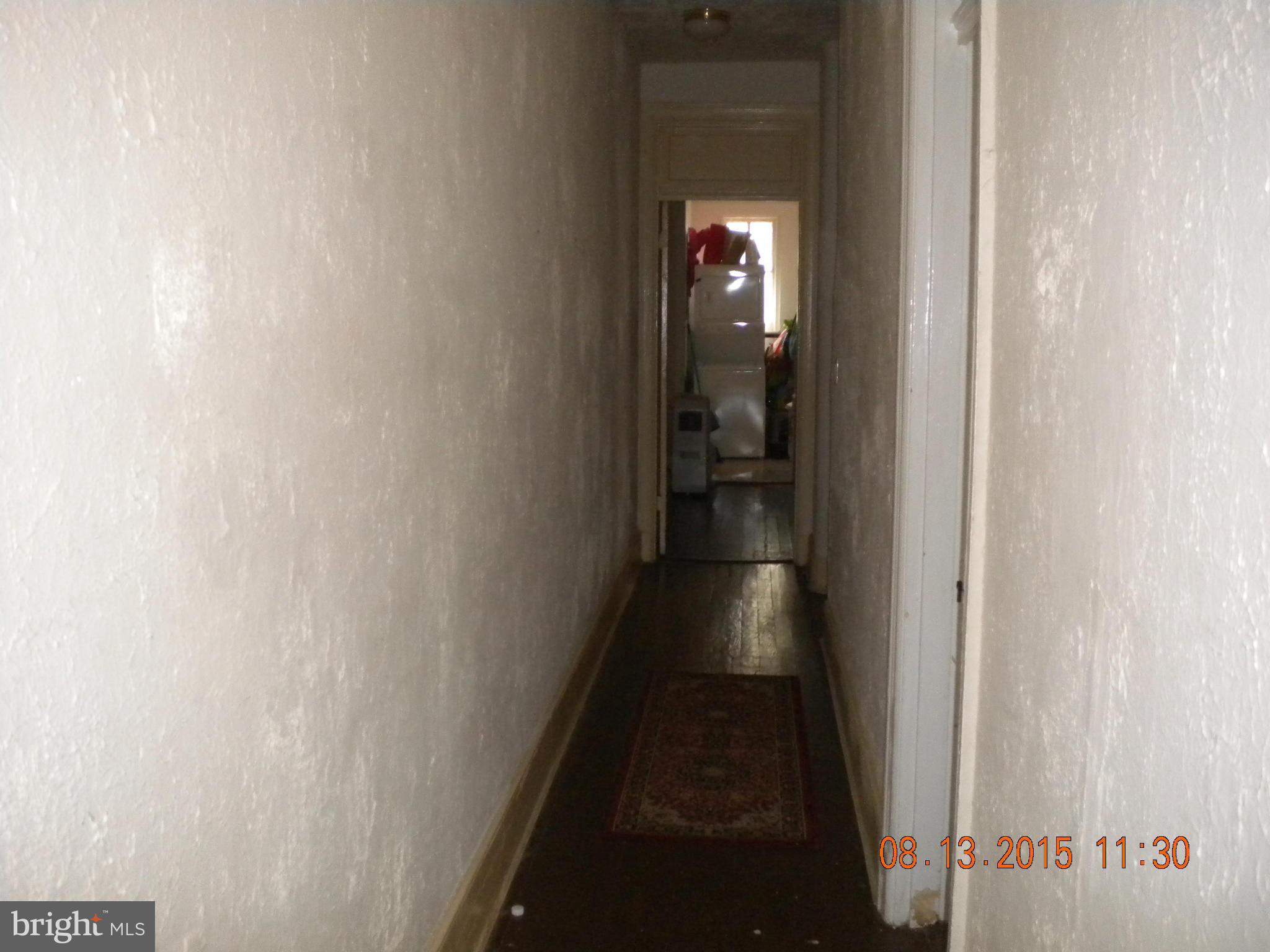 1717 Lincoln Road Northeast Washington, DC 20002 - Photo 6 of 26 Interior Hall Unit #5