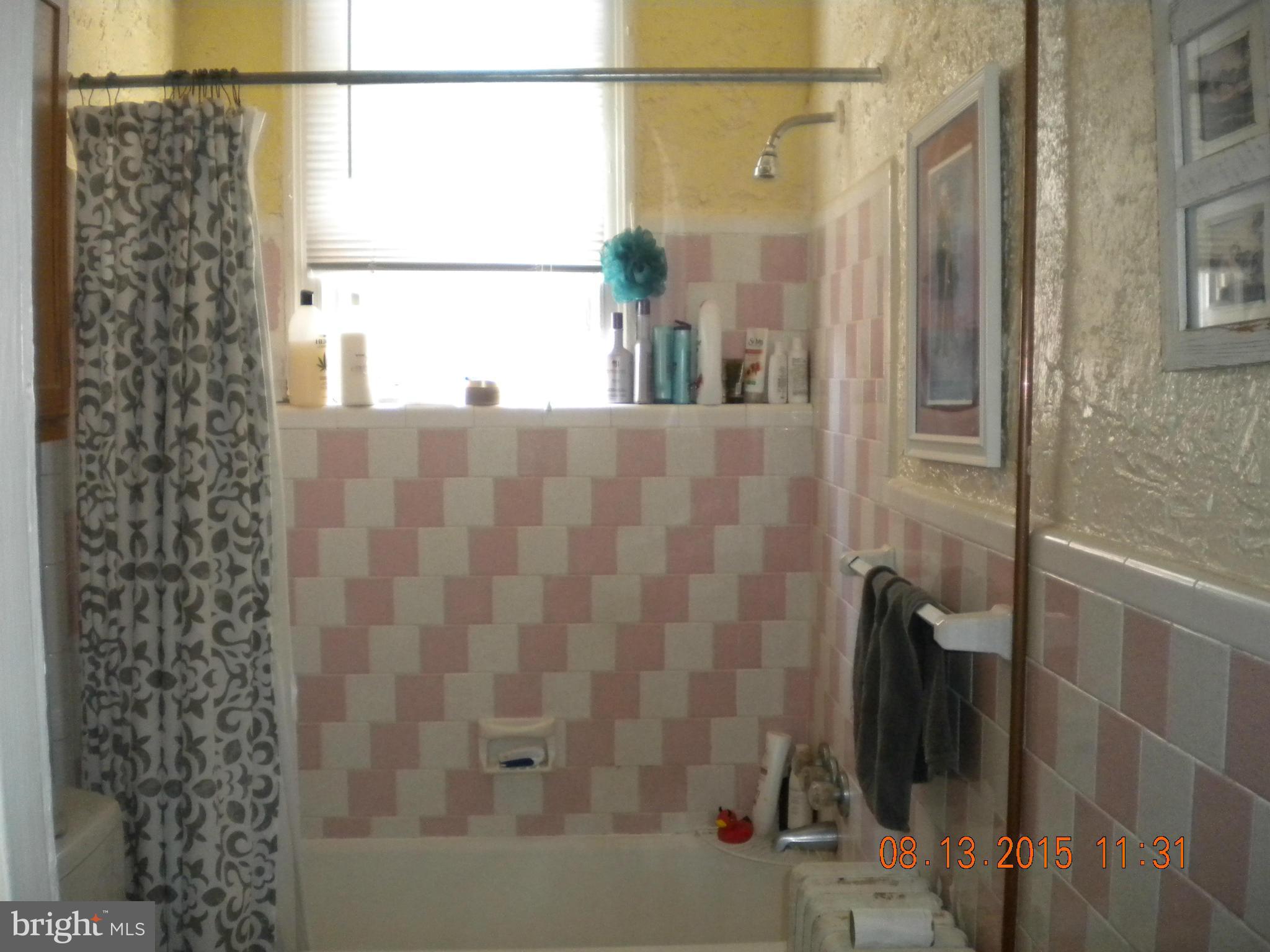 1717 Lincoln Road Northeast Washington, DC 20002 - Photo 7 of 26 Bath Unit #5
