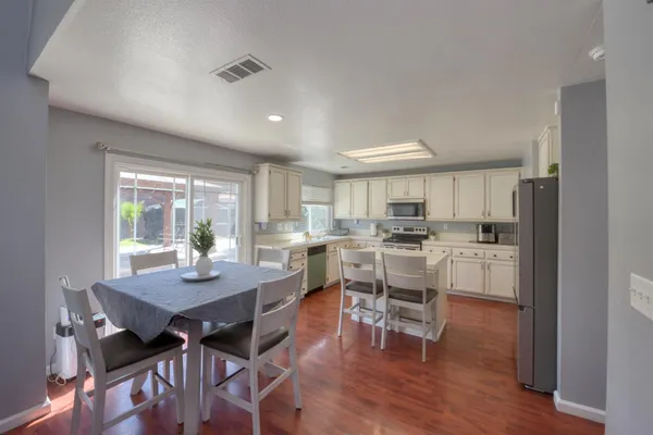 $479,900 | 5216 Pasatiempo Drive, Salida, CA 95368