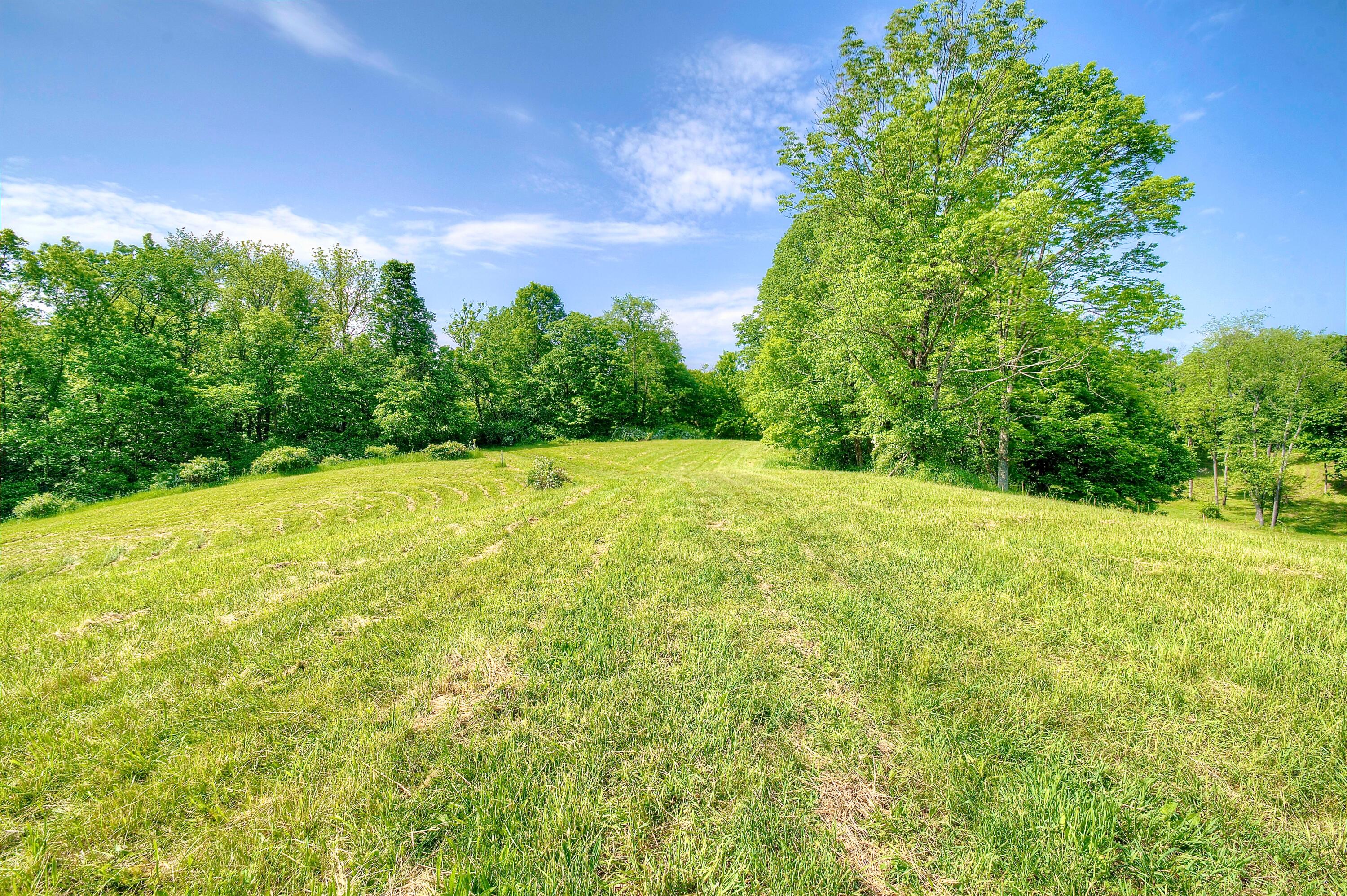 8069 Howe Road Burlington, KY 41005 - Photo 4 of 18 Gallery Image 4