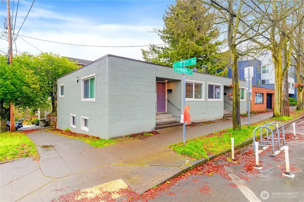 $1,625,000 | 7618 Greenwood Avenue North, Seattle, WA 98103