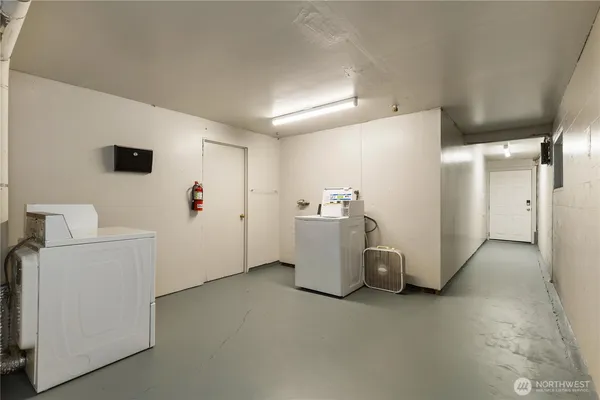 $1,625,000 | 7618 Greenwood Avenue North, Seattle, WA 98103