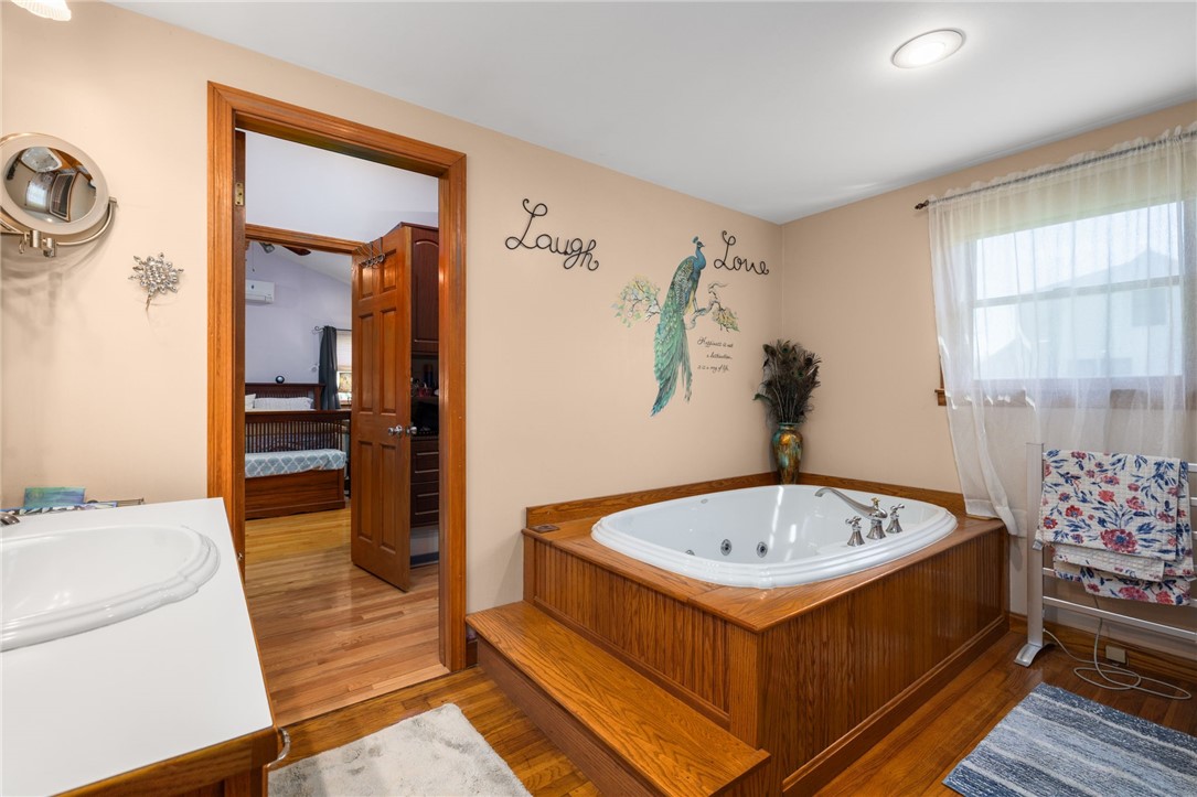 418 Long Highway Little Compton, RI 02837 - Photo 17 of 32