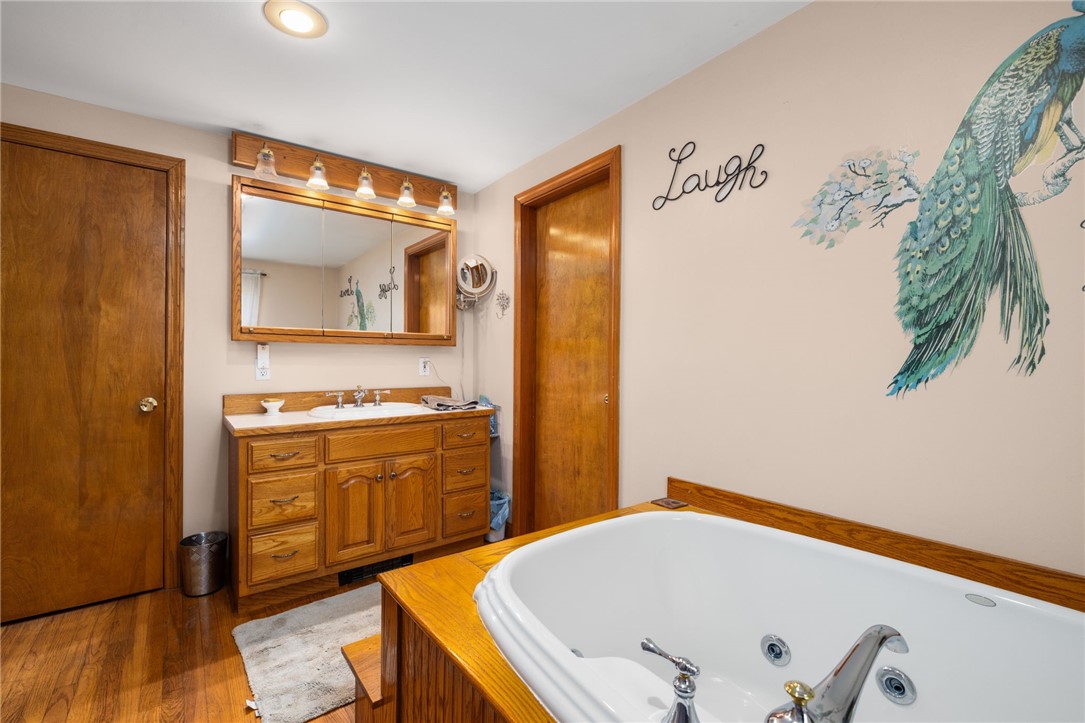 418 Long Highway Little Compton, RI 02837 - Photo 18 of 32