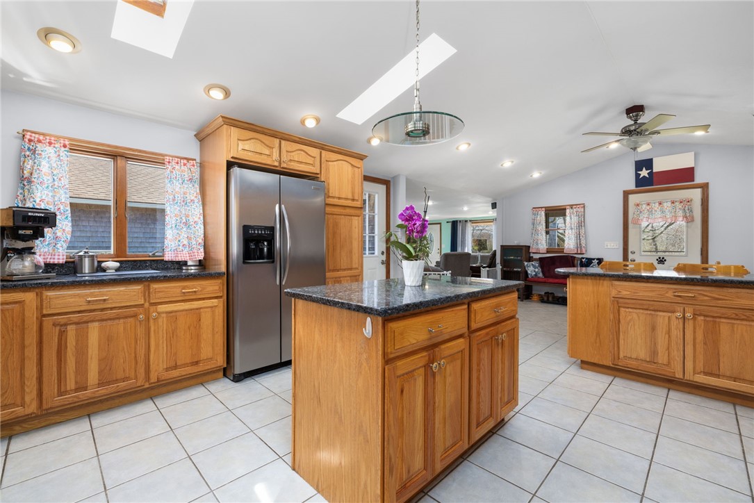 418 Long Highway Little Compton, RI 02837 - Photo 7 of 32