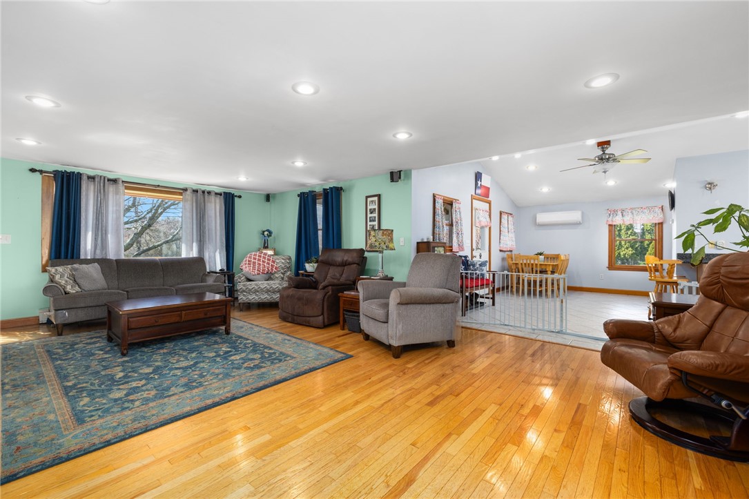 418 Long Highway Little Compton, RI 02837 - Photo 9 of 32