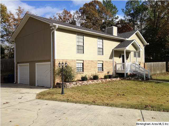 1107 Allison Circle Alabaster, AL 35007 - Photo 2 of 32