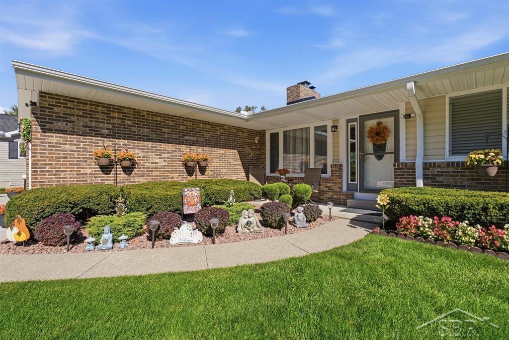 4830 North Verity Road Sanford, MI 48657 - Photo 3 of 46 Gallery Image 3