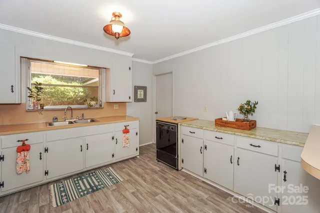 $349,000 | 165 Fieldstone Farm Drive, Statesville, NC 28625