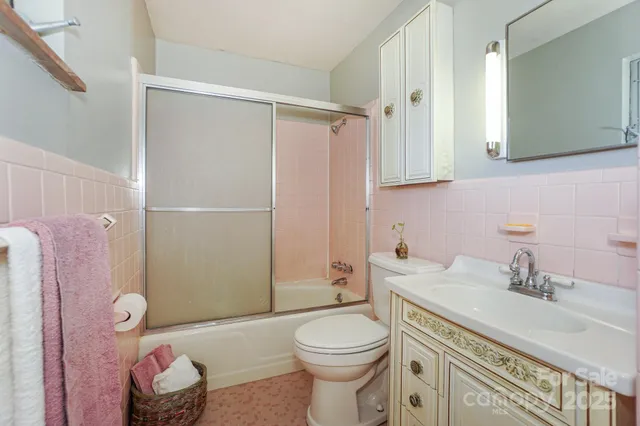 $349,000 | 165 Fieldstone Farm Drive, Statesville, NC 28625