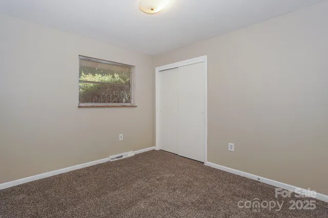 $349,000 | 165 Fieldstone Farm Drive, Statesville, NC 28625