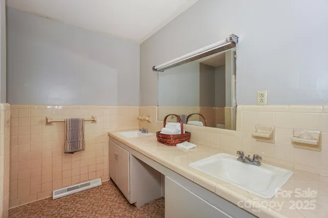 $349,000 | 165 Fieldstone Farm Drive, Statesville, NC 28625