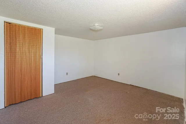 $349,000 | 165 Fieldstone Farm Drive, Statesville, NC 28625