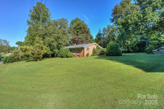 $349,000 | 165 Fieldstone Farm Drive, Statesville, NC 28625