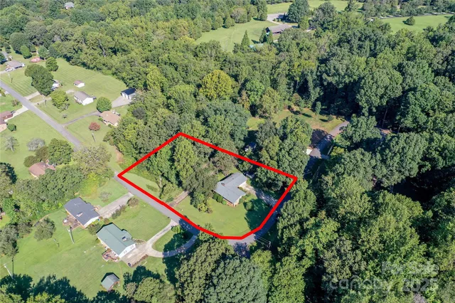 $349,000 | 165 Fieldstone Farm Drive, Statesville, NC 28625