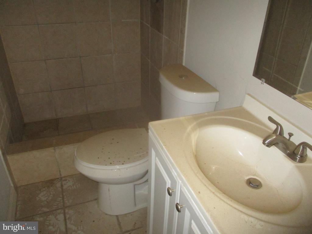 9848 Branchleigh Road Randallstown, MD 21133 - Photo 11 of 14 Interior