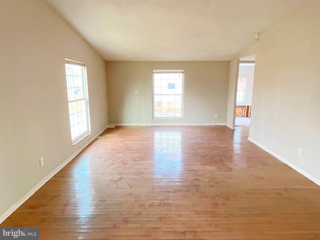 9848 Branchleigh Road Randallstown, MD 21133 - Photo 6 of 14 Interior