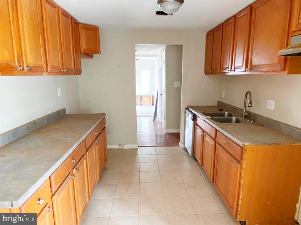 9848 Branchleigh Road Randallstown, MD 21133 - Photo 9 of 14 Interior