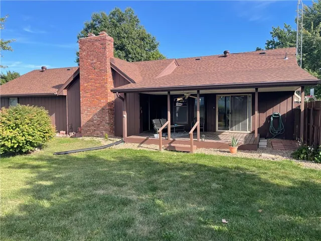 $279,000 | 1309 De Kalb Drive, Cameron, MO 64429