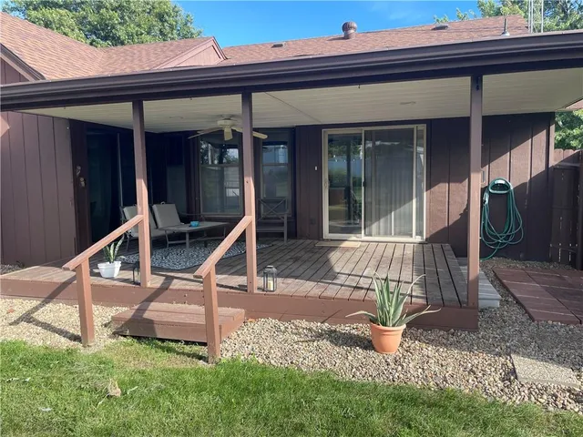 $279,000 | 1309 De Kalb Drive, Cameron, MO 64429