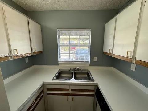 313 Dirksen, Unit F3 DeBary, FL 32713 - Photo 14 of 24