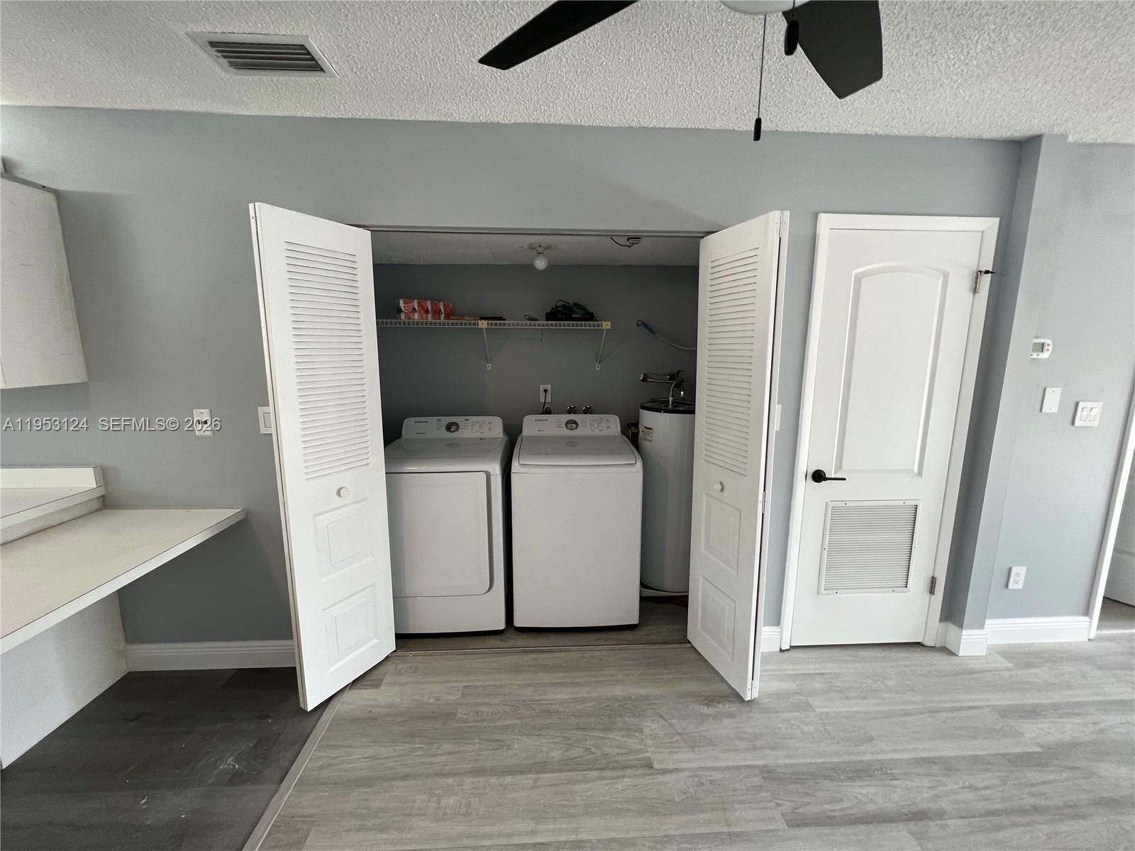 313 Dirksen, Unit F3 DeBary, FL 32713 - Photo 4 of 24