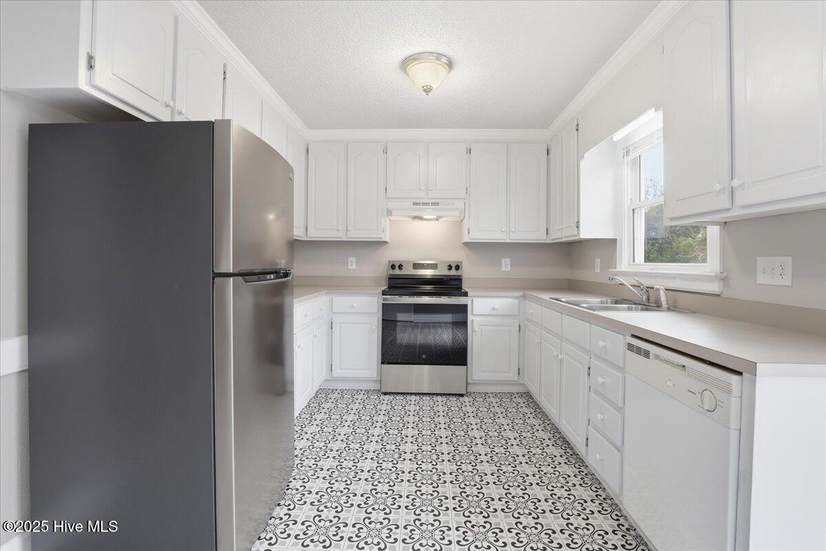 2811 Daisy Lane North Wilson, NC 27896 - Photo 15 of 35 16-2811 Daisy Ln-16