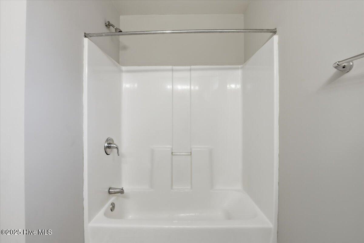 2811 Daisy Lane North Wilson, NC 27896 - Photo 27 of 35 32-2811 Daisy Ln-32