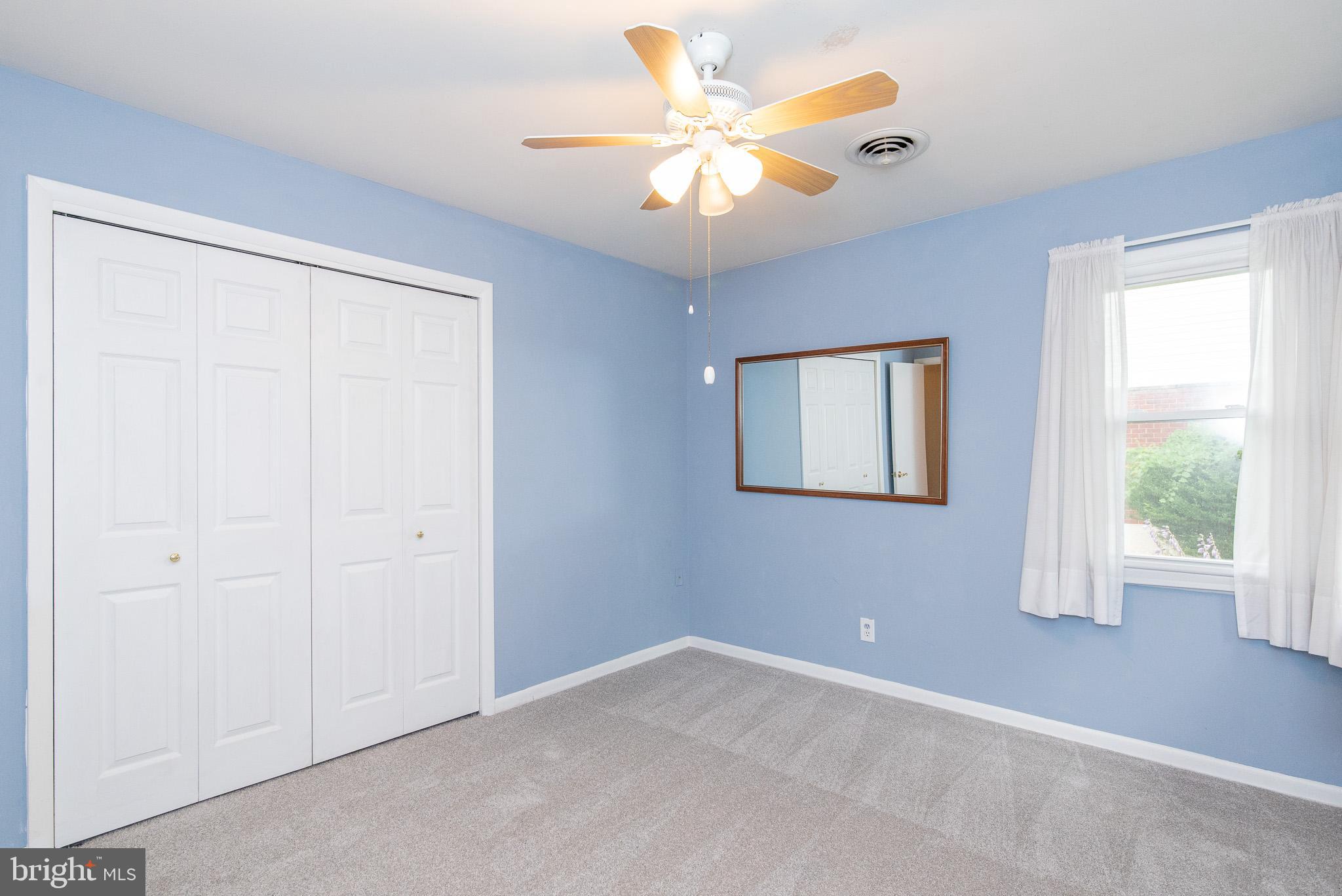 922 Starbit Road Baltimore, MD 21286 - Photo 29 of 31 Bedroom three