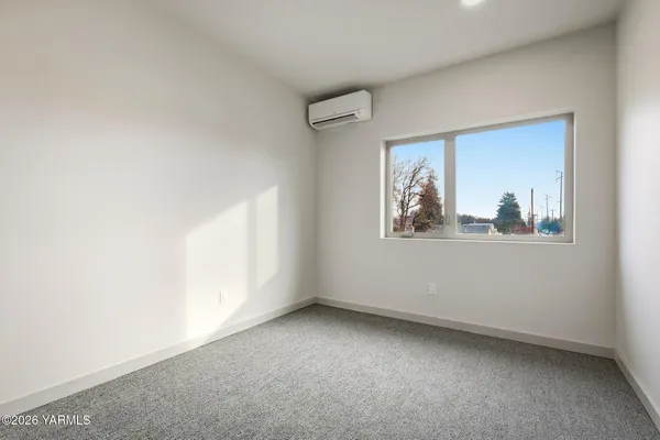 $249,000 | 801 South 16th Avenue, Unit 5, Yakima, WA 98902