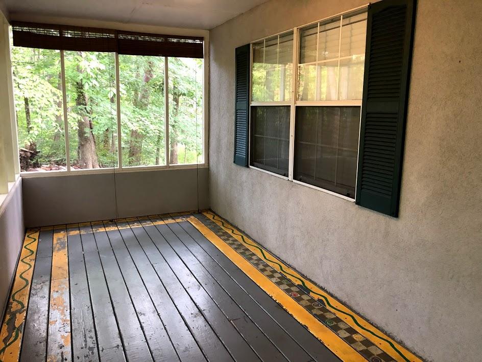 123 Hanover Place Oak Ridge, TN 37830 - Photo 14 of 20 Screened Porch