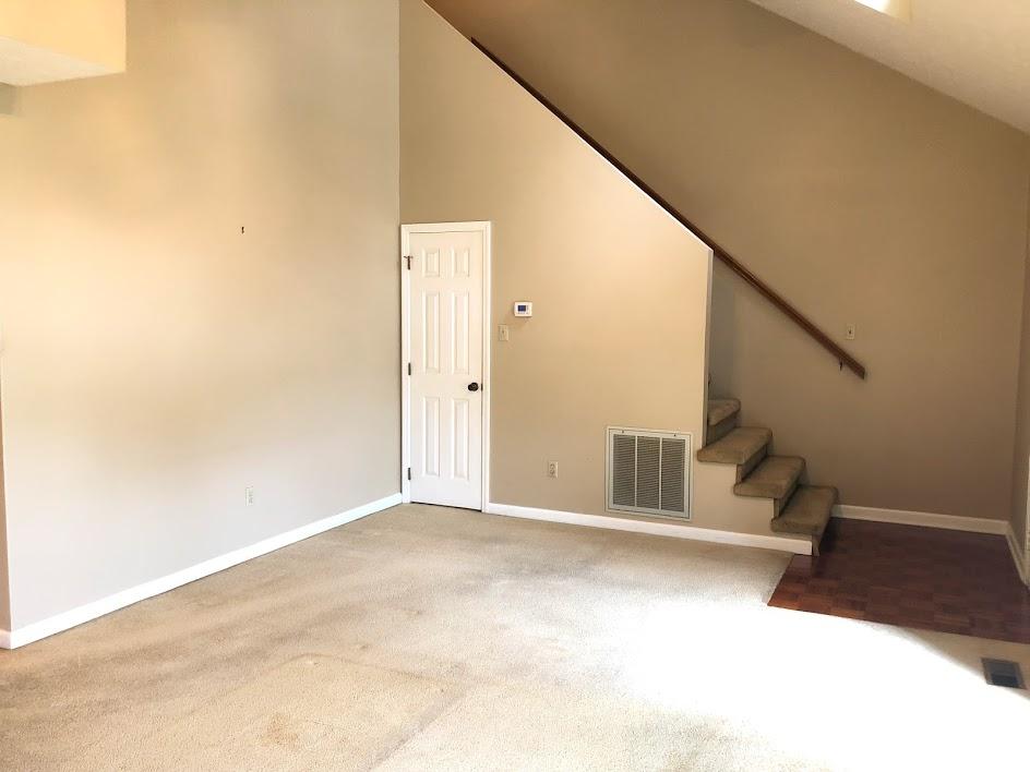 123 Hanover Place Oak Ridge, TN 37830 - Photo 3 of 20 Living Room