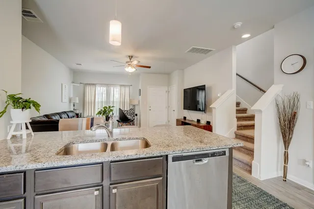 $2,000 | 18002 Malnati Drive, Pflugerville, TX 78660